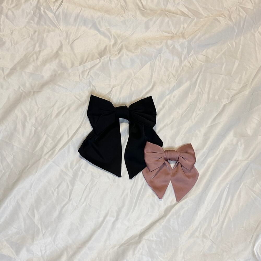 Elegant Black and Soft Pink Hair Bows